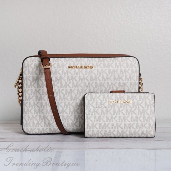 NWT Michael Kors East West Crossbody & Wallet SET
